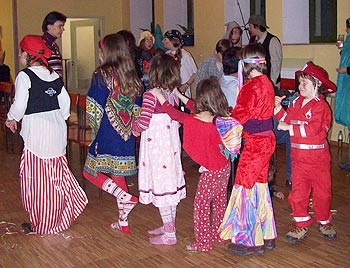 arch-2008-kinderfasch.jpg
