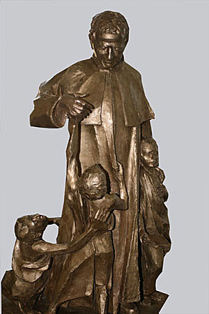 arch-2012-bosco-statue04.jpg