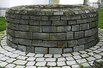 arch-2012-brunnen02.jpg