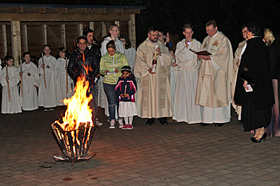 archiv-2016-osternacht01.jpg