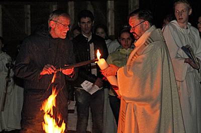 archiv-2016-osternacht02.jpg