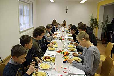 images/Jugend/jugend-firmweg14-04-02.jpg